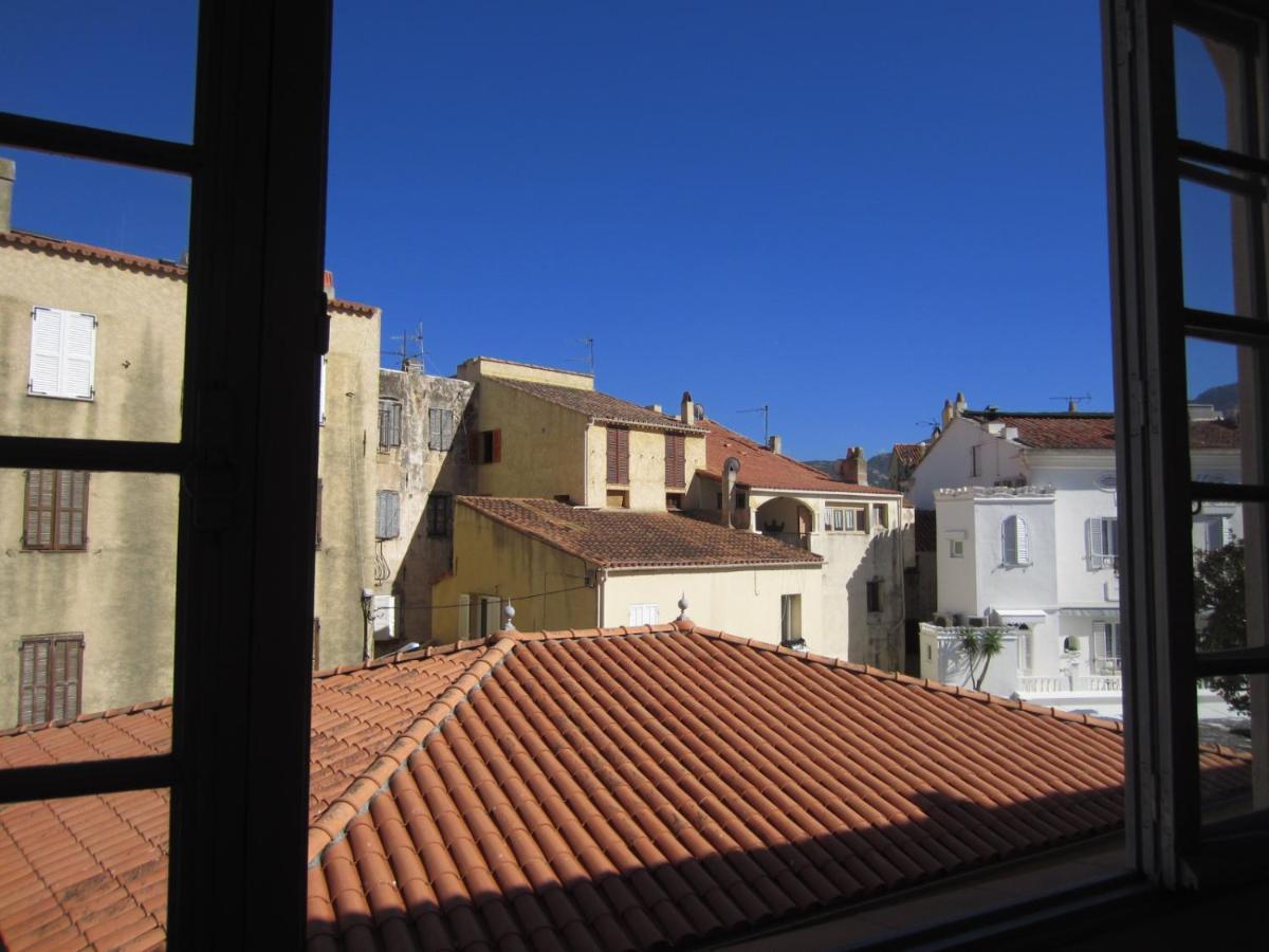 Hotel Du Centre Calvi  Bagian luar foto