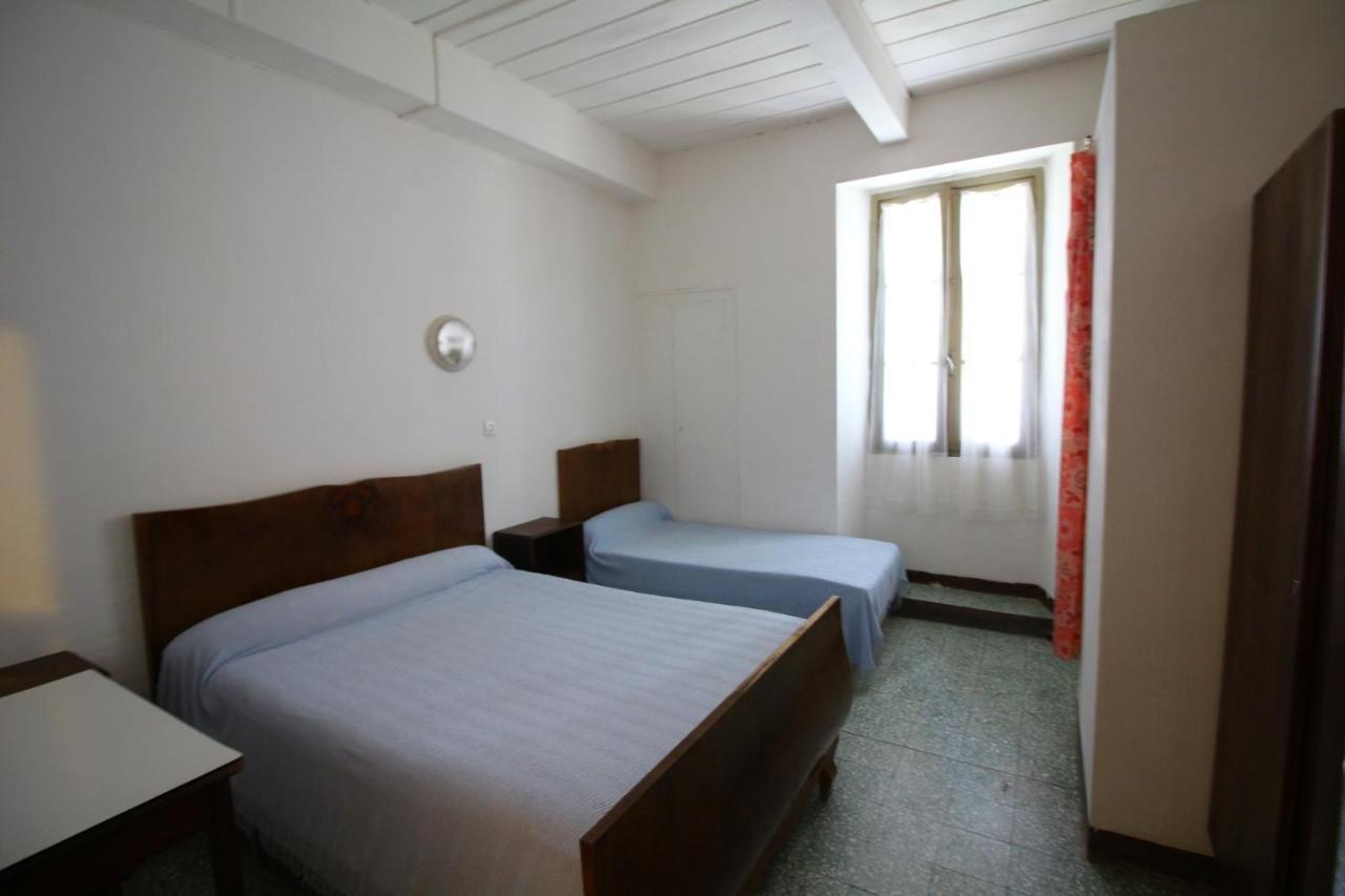 Hotel Du Centre Calvi  Bagian luar foto