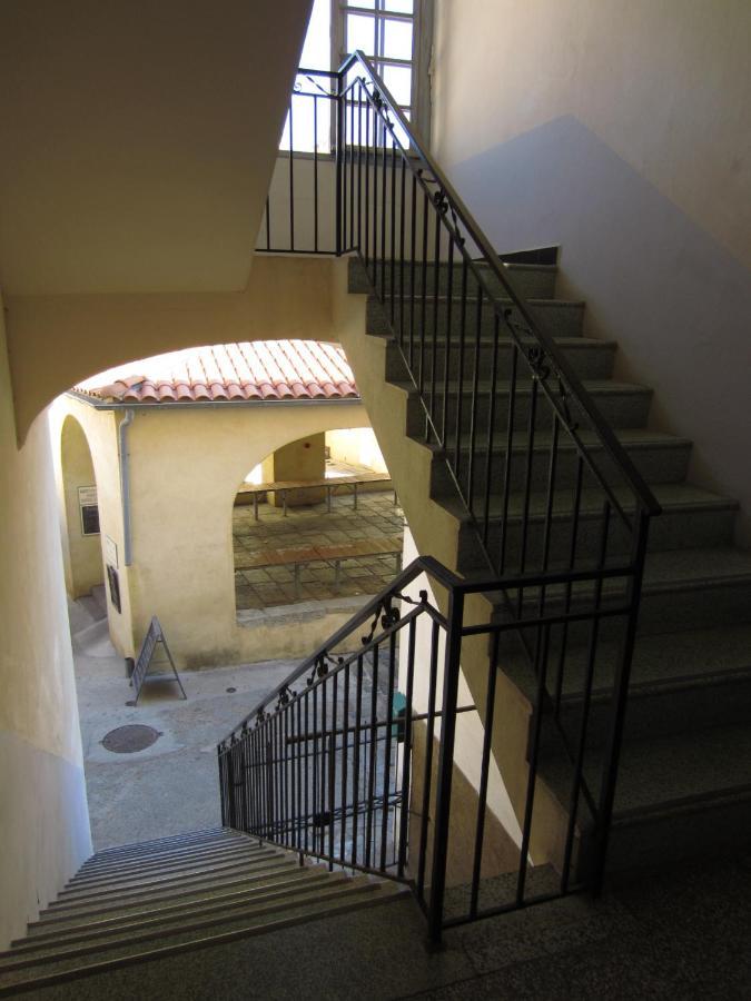 Hotel Du Centre Calvi  Bagian luar foto